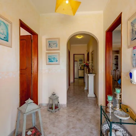 Isaurinda 1 By Interhome *